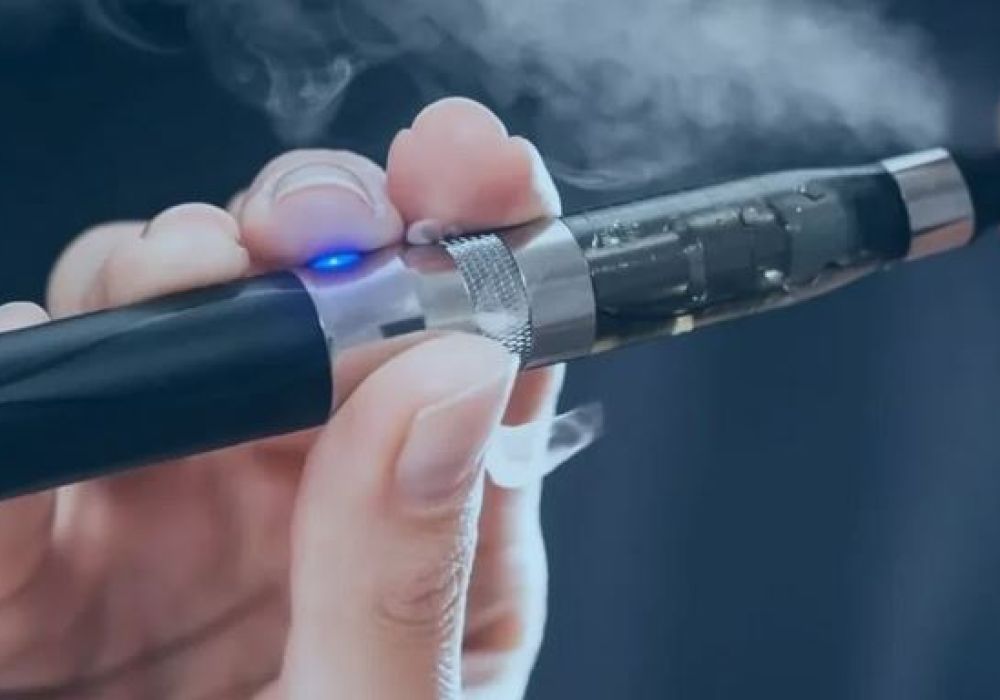 Senacon determina que Carrefour e Enjoei suspendam vendas e anúncios de cigarros eletrônicos sob pena de multa diária